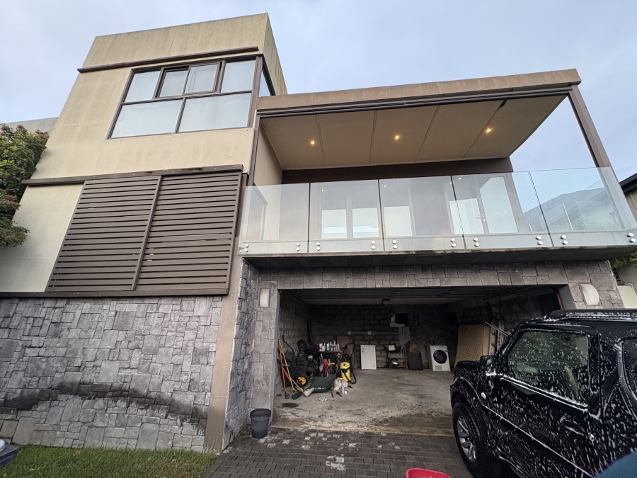2 Bedroom Property for Sale in Scott Estate Western Cape